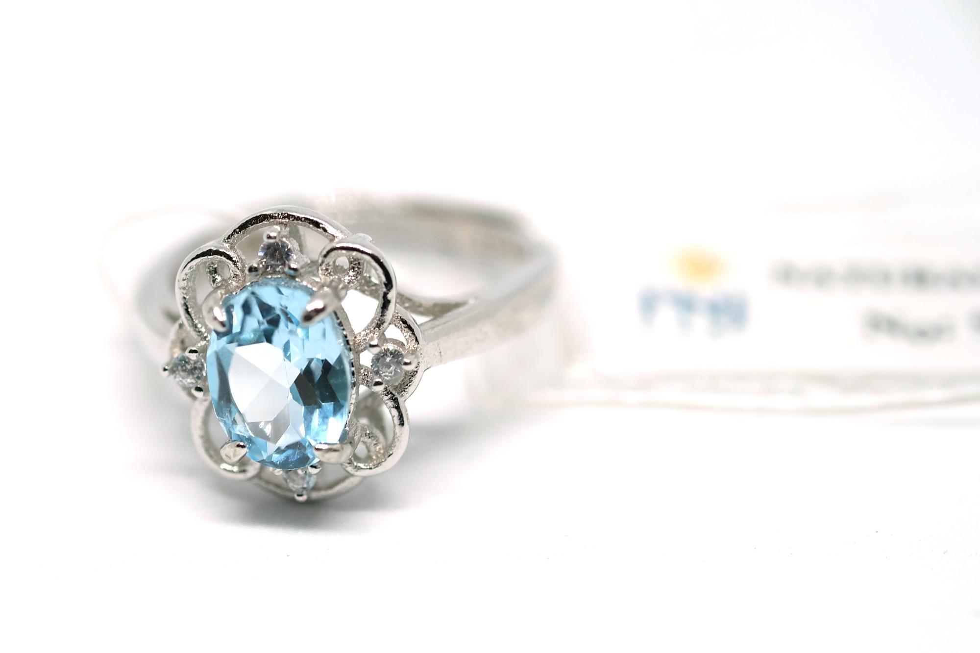 Nhẫn bạc 925 đính đá Topaz thiên nhiên kiểm định PNJ 99403