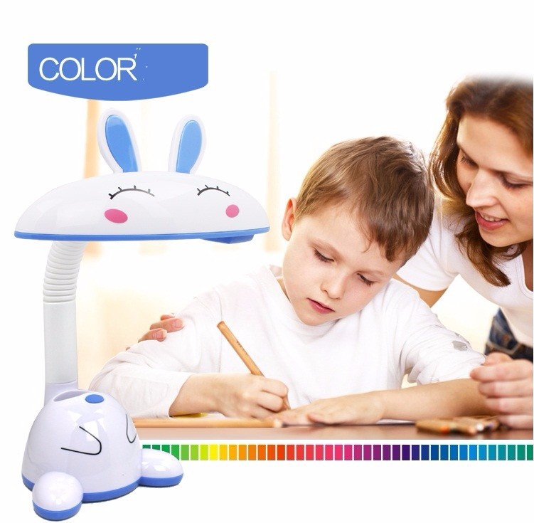 Đèn Học Chống Cận Để Bàn Hình Thú Có Khay Cắm Bút 1