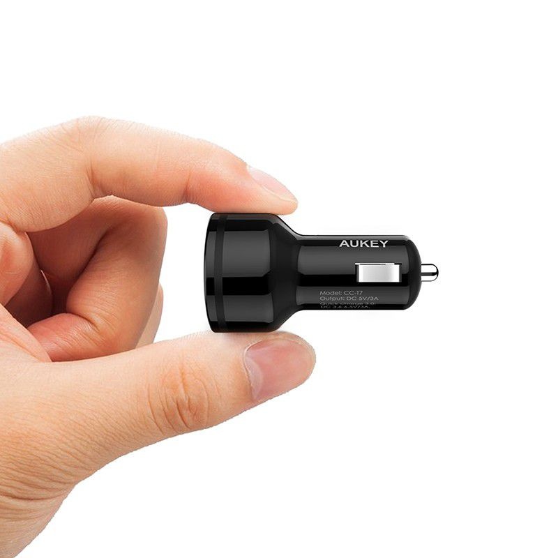 Bộ sạc nhanh trên Ôtô Aukey CC-T7