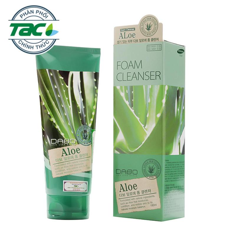 Sữa rửa mặt trắng da trị mụn ngừa nám Lô hội Cao cấp chính hãng Hàn Quốc 180ml nhập khẩu