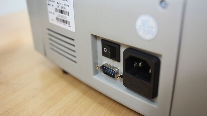 Máy đếm tiền thông minh phát hiện tiền siêu giả Silicon MC-8600