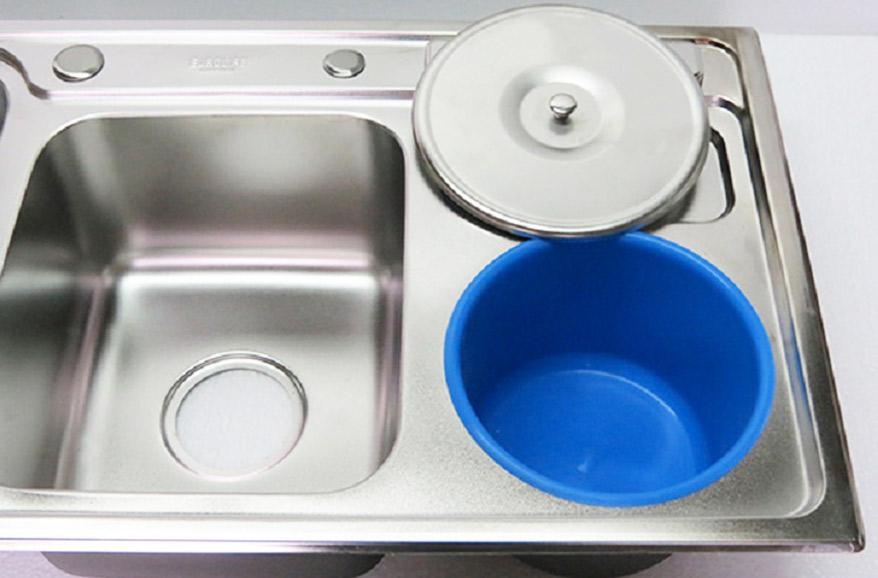 Chậu-rửa-chén-Inox-2-hộc-một-hố-rác-Eurolife-EL-C4-(Trắng-bạc)-7.jpg