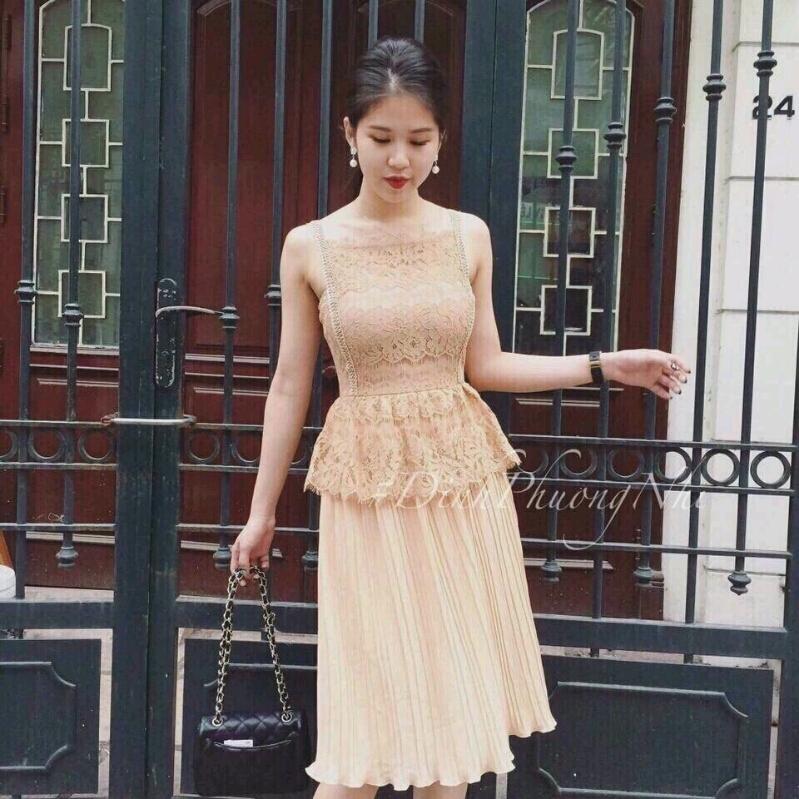 Đầm yếm ren phối voan dập ly D180