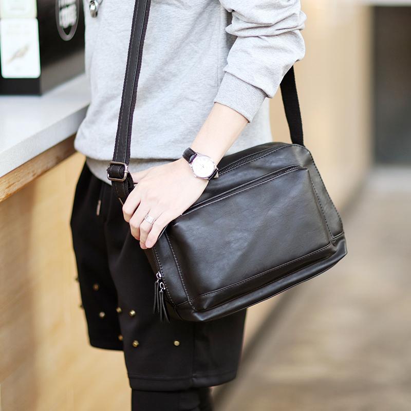 2018 Model Baru Sederhana Versi Korea Tas Pria Tas Kecil Selempang Pria Tas Bahu dengan Satu Tali Tas Selempang Casual Modis Tas Pria Tas Kantor