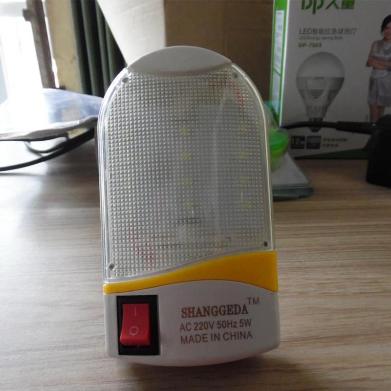 Bảng giá Đèn led siêu sáng có công tắc cắm trực tiếp vào ổ điện