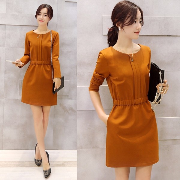 Đầm suông thắt eo cổ tròn bổ trụ cách điệu - DS41 6