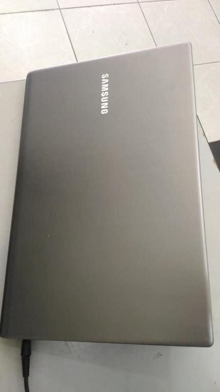 Laptop Samsung NP700Z5B