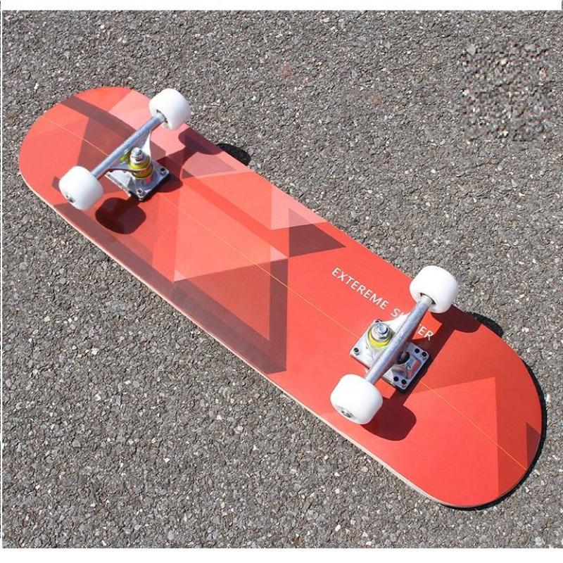 Ván trượt skateboard thể thao chất liệu gỗ phong ép cao cấp 7 lớp mặt nhám
