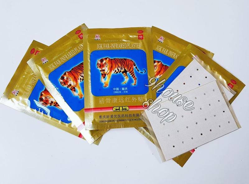 30 Gói Cao Dán Con Cọp - nhãn 2 cọp (1 gói 4 miếng) cao cấp