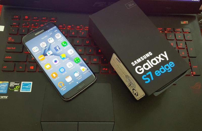 Samsung Galaxy S7 Edge 1 Sim Và 2 Sim hàng quốc tế zin all full box 100% chính hãng