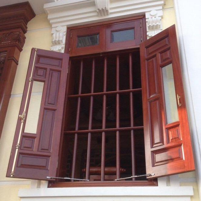 chống gió cửa sổ - 2 cái, thanh chong gio cua so