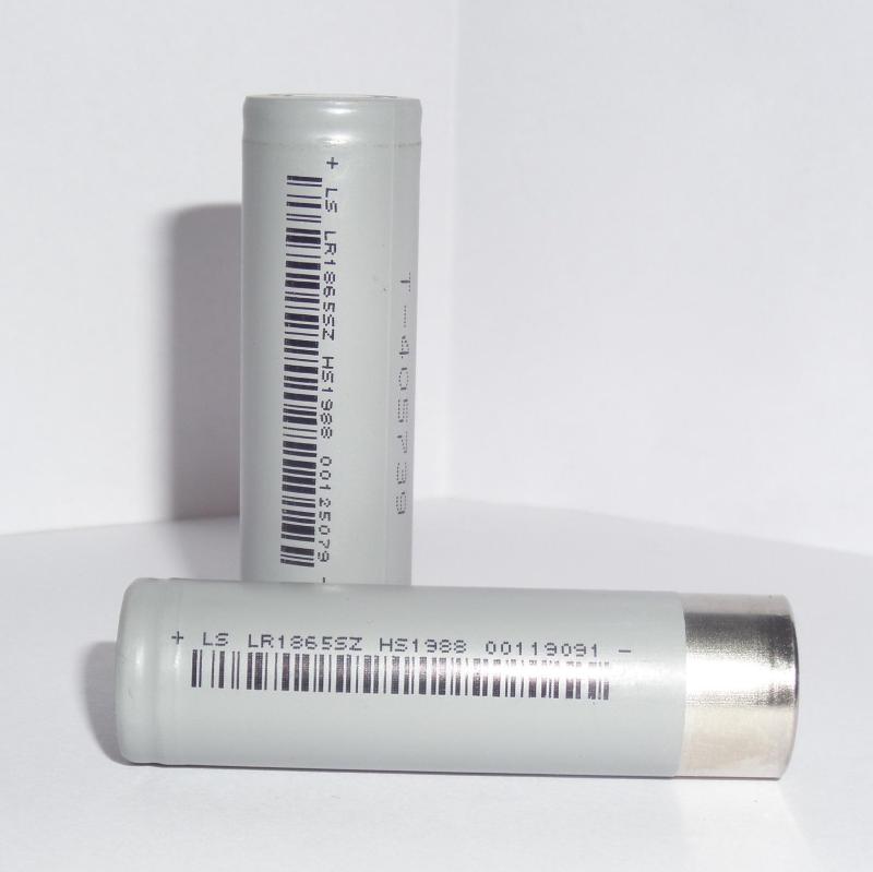 Bảng giá COMBO 3 Cell Pin LiShen (LS) - LR18650 - Dung lượng 2500mAh - Dòng xả 10A