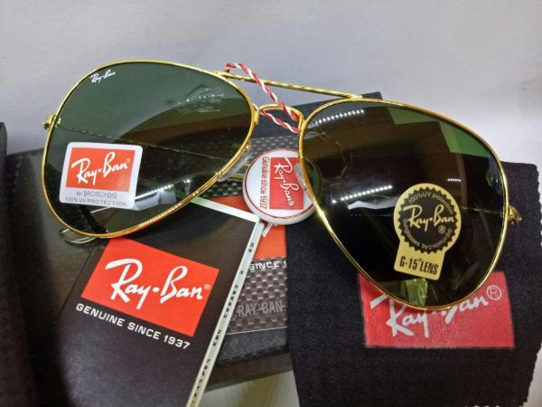 Giá bán Mắt kính RayBan tròng thủy tinh