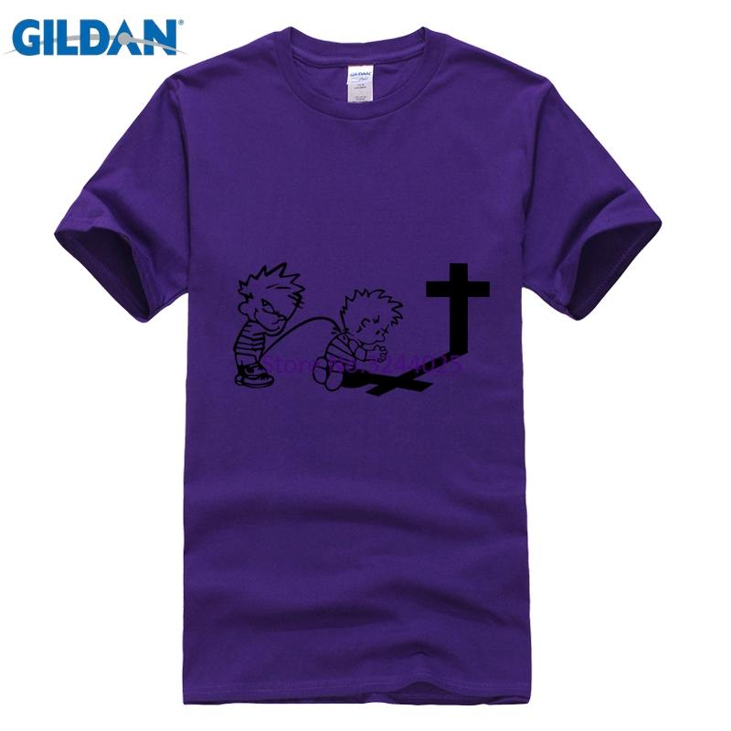 Gildan TEE SHIRT Pria Caroling Kaos Pria 3XL Calvin Kencing Di Calvin Berdoa Lucu T Shirt-Intl