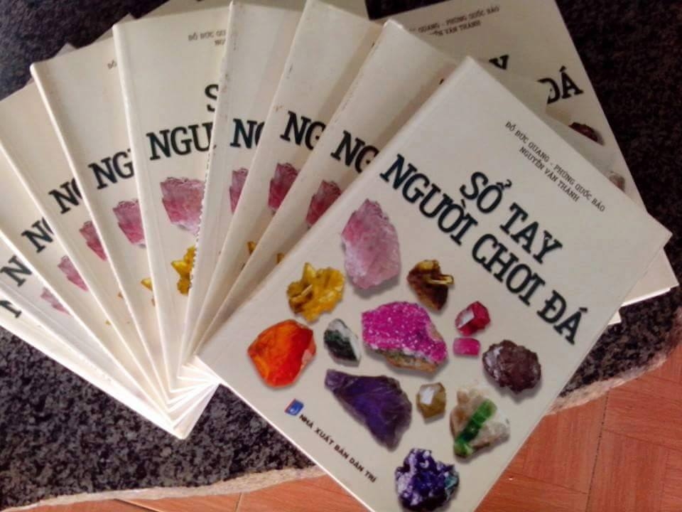 Sổ Tay Người Chơi Đá