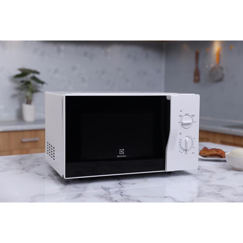 Lò vi sóng Electrolux EMM2322MW 23 lít