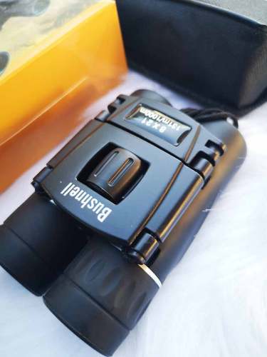 Ống Nhòm Mini Bushnell 8x21 - ☑ Thích hợp : Sử dụng ống kính bk4 rất trong có độ mở rộng - ☑ Tầm quan sát lên đến 1000m - ☑ Cơ chế điều chỉnh linh hoạt cho phép lấy nét nhanh chóng. - ☑ Độ sáng cao lấy sáng trong điều kiện ánh sáng yếu. - ☑ Cơ chế điều chỉnh linh hoạt cho phép lấy nét nhanh chóng. - ☑ Thiết kế gọn gàng, được bọc vỏ cao su chịu lực giúp chống va đập, rơi, độ bền tuyệt đối------------------------------------------------------------------------------------------- Thông Số- ☑ Kích Thước : độ dài …12cm…. Độ rộng…8cm…….. ☑ Độ phóng Đại : 8x21 lần☑ Hãng sản xuất : bushnell------------------------------------------------------------------------------------------Trọn Bộ Sản Phẩm Gồm- ☑ Ống nhòm - ☑ Hộp Đựng - ☑ Giấy Hướng dẩn sử dụng - ☑ Khăn lau - ☑ giấy bảo hành