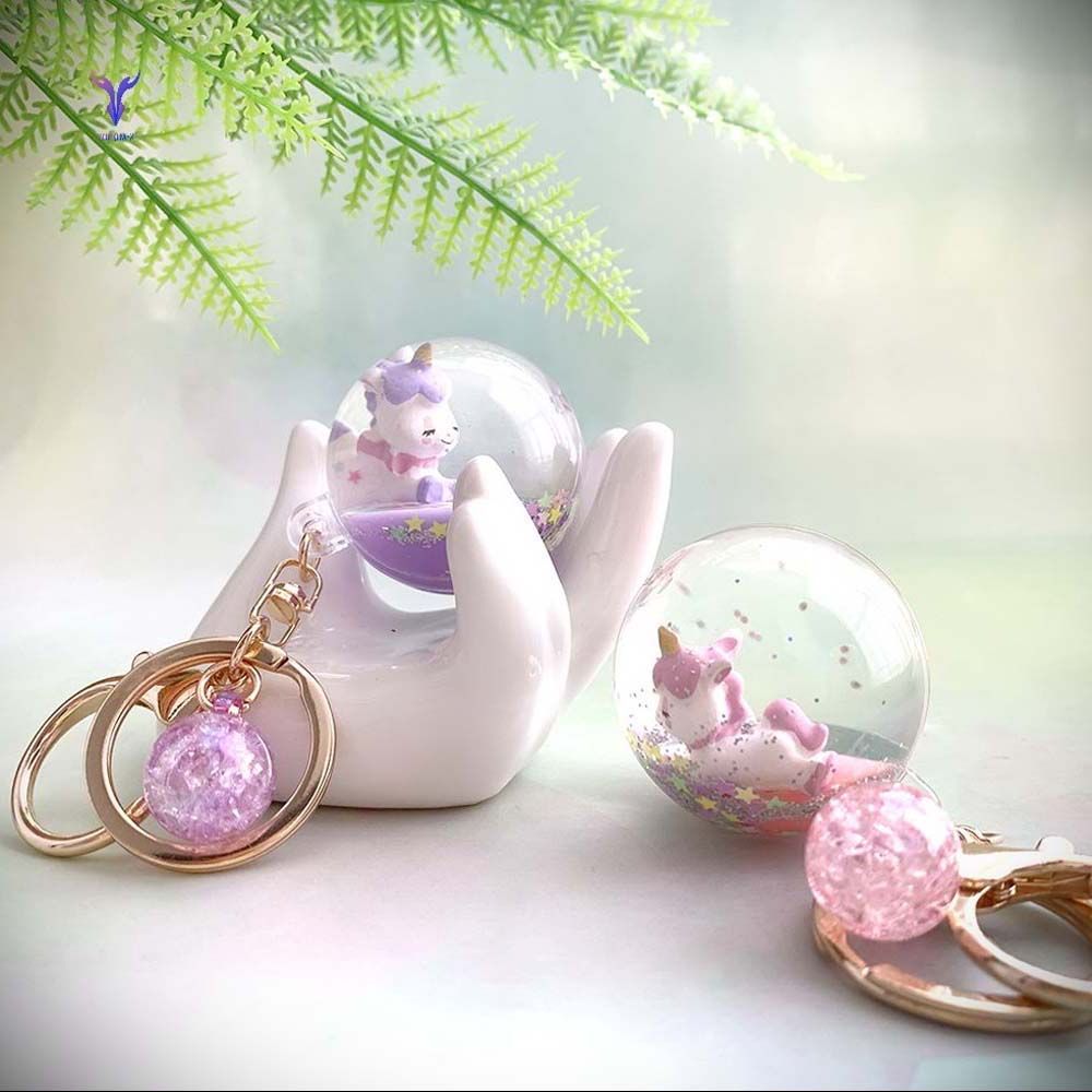 Crystal globe keychain deals