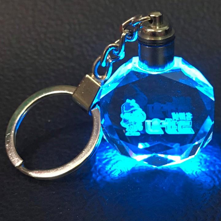 Móc khóa phát sáng Identity V nhân cách thứ 5 móc khóa acrylic keychain mica cute đẹp dễ thương anime idol- Thích hợp làm quà tặng cho bạn bè và người thân - Sản phẩm đang hot trên thị trường và được các bạn trẻ vô cùng yêu thích. - Sản phẩm cập nhật theo mốt mới nhất và update thường xuyên - Đặc biệt là quà tặng tấm ảnh thiết kế Vcone ngẫu nhiên theo sản phẩm (tùy theo thiết kế mỗi đợt) - Ring ngay sản phẩm về bổ sung cho bộ sưu tập của bạn nhé - Quà tặng đặc biệt dành cho Fan