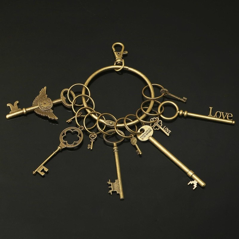 12 Vtg old skeleton key lot pendant heart bow lock steampunk jewelry & 1keychain - intl