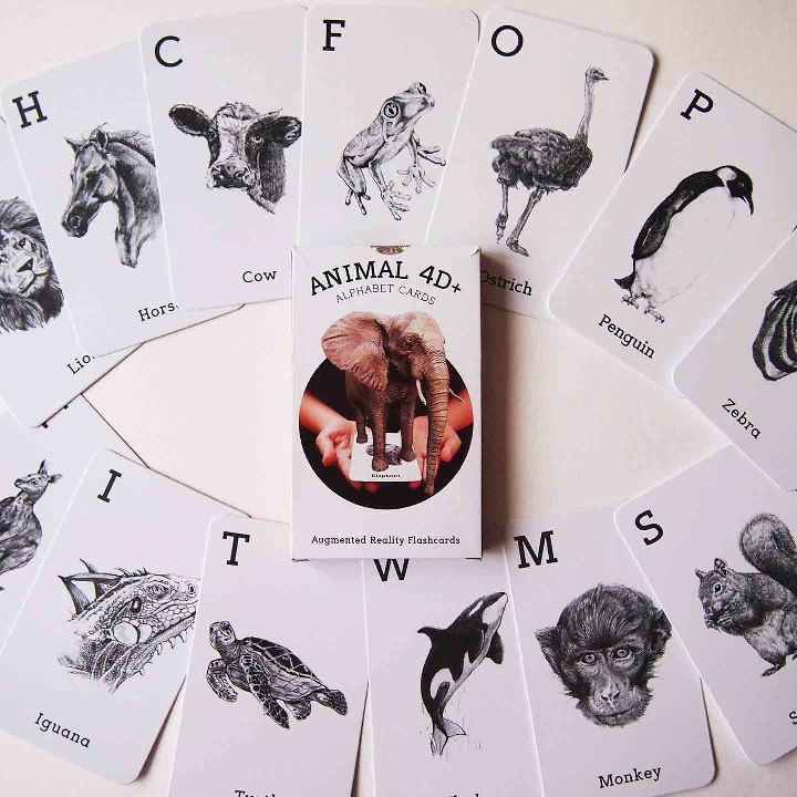 Bé yêu của bạn đang tò mò với thế giới động vật? Hãy tặng cho bé bộ thẻ hình ảnh animal 4D để bé tự tay khám phá và tìm hiểu thêm về các loài vật trên thế giới.