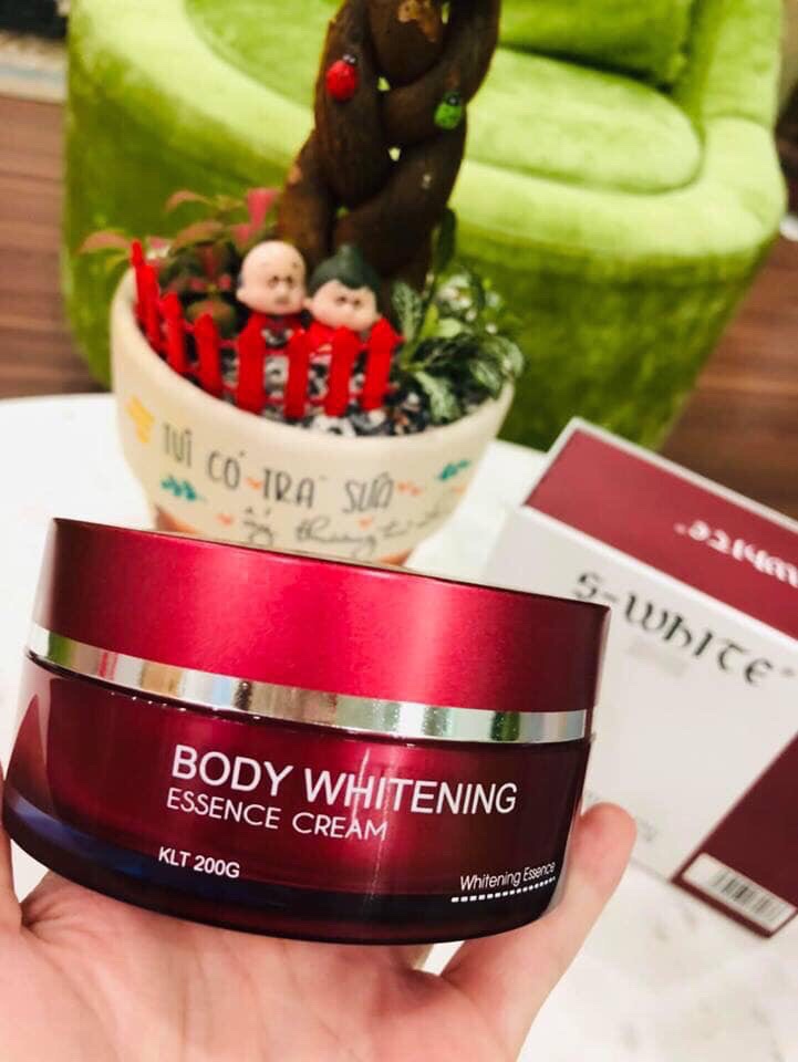 Kem body cốt swhite