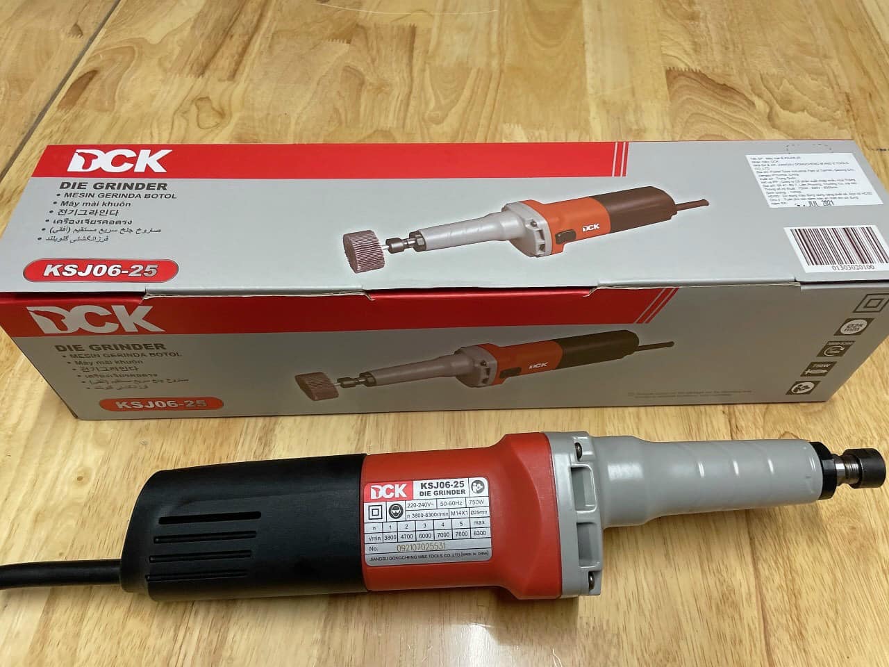 MÁY MÀI THẲNG DCK  KSJ06-25