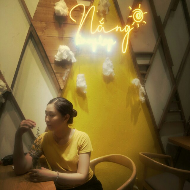 tuyet mai