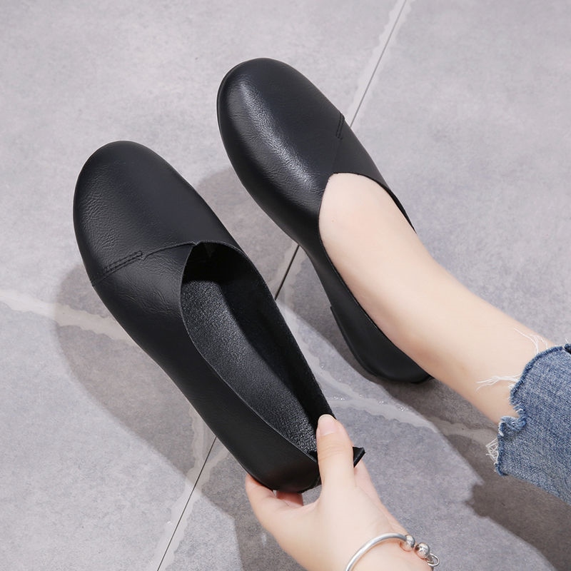Cresfimix zapatos women fashion comfortable soft pu leather slip on flat shoes lady casual solid shoes female retro shoes a2424 19