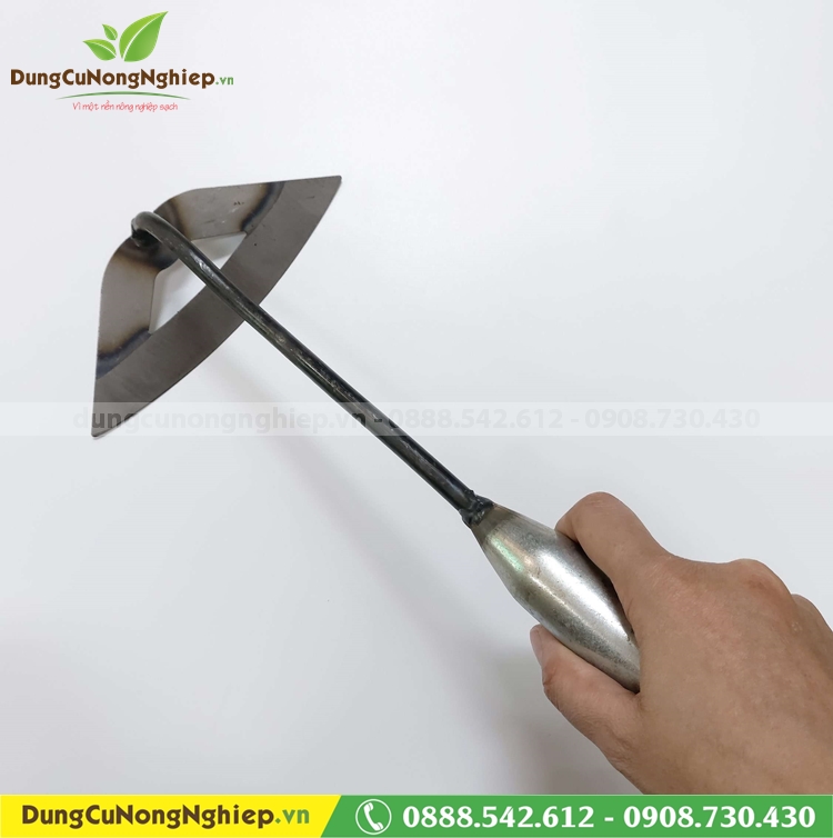 Cuốc cầm tay lưỡi rỗng làm đất 30cm