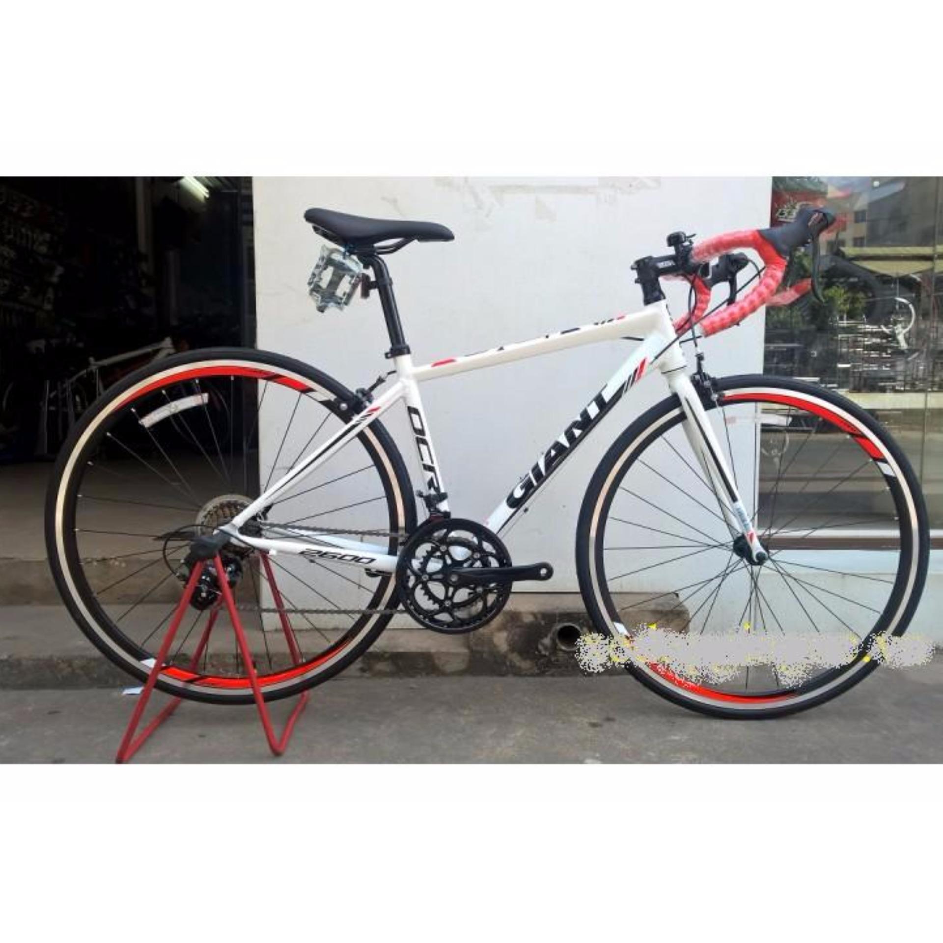 Xe Đạp Đua Giant Ocr 2600 2017 ( Trắng đỏ )