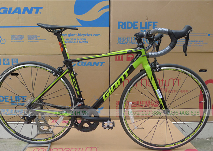 Xe đạp GIANT TCR 6700 – 2016 (Đen cốm S)