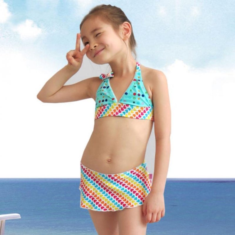 Nơi bán IMAKA Two Pieces Girls Swimsuits For 1-8 Years Child Beach Wear -
intl
