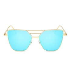 So Sánh Giá Chic Metal Box Colorful Trendy Sunglasses (Gold Frame Icy Blue) – intl   crystalawaking