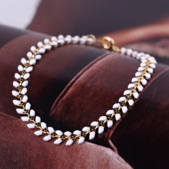 Fashion Gold Plated White Classic Leaf Bracelet Bangle - intl  
