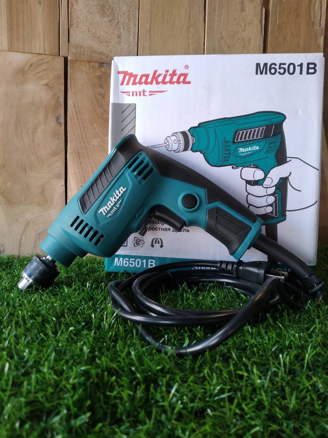 MÁY KHOAN TỐC ĐỘ CAO 230W 6.5MM MAKITA M6501B - HÀNG CHÍNH HÃNG