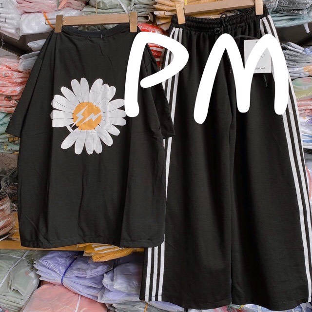 Sét áo hoa cúc tia sét + quần ba sọc ống rộng