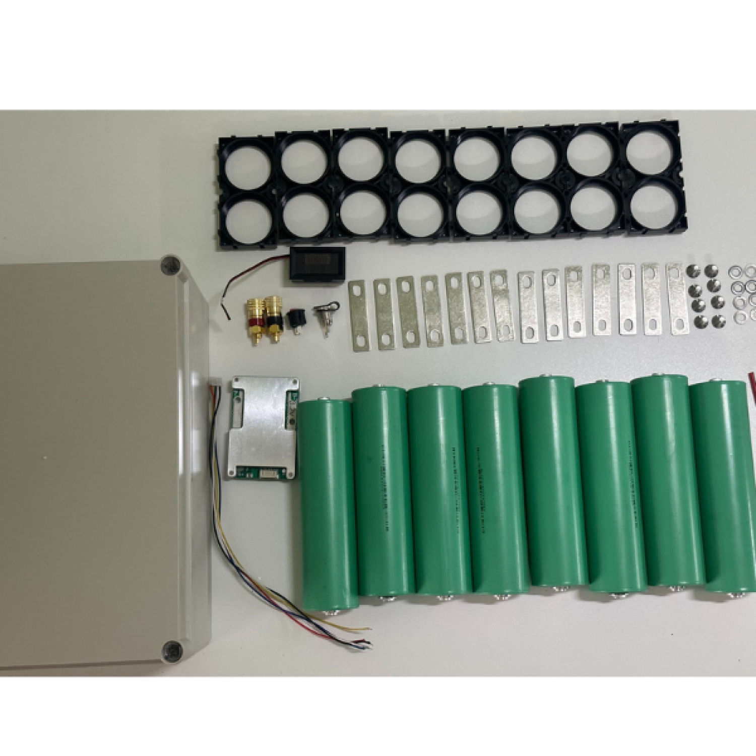 Bình lưu trữ 12V 44ah mạch 4s 100a 2 lớp pin 8cell 46160 3,2V 22ah 1 cell 24