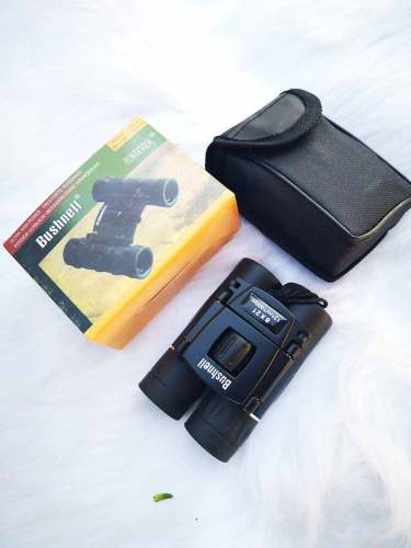 Ống Nhòm Mini Bushnell 8x21 - ☑ Thích hợp : Sử dụng ống kính bk4 rất trong có độ mở rộng - ☑ Tầm quan sát lên đến 1000m - ☑ Cơ chế điều chỉnh linh hoạt cho phép lấy nét nhanh chóng. - ☑ Độ sáng cao lấy sáng trong điều kiện ánh sáng yếu. - ☑ Cơ chế điều chỉnh linh hoạt cho phép lấy nét nhanh chóng. - ☑ Thiết kế gọn gàng, được bọc vỏ cao su chịu lực giúp chống va đập, rơi, độ bền tuyệt đối------------------------------------------------------------------------------------------- Thông Số- ☑ Kích Thước : độ dài …12cm…. Độ rộng…8cm…….. ☑ Độ phóng Đại : 8x21 lần☑ Hãng sản xuất : bushnell------------------------------------------------------------------------------------------Trọn Bộ Sản Phẩm Gồm- ☑ Ống nhòm - ☑ Hộp Đựng - ☑ Giấy Hướng dẩn sử dụng - ☑ Khăn lau - ☑ giấy bảo hành