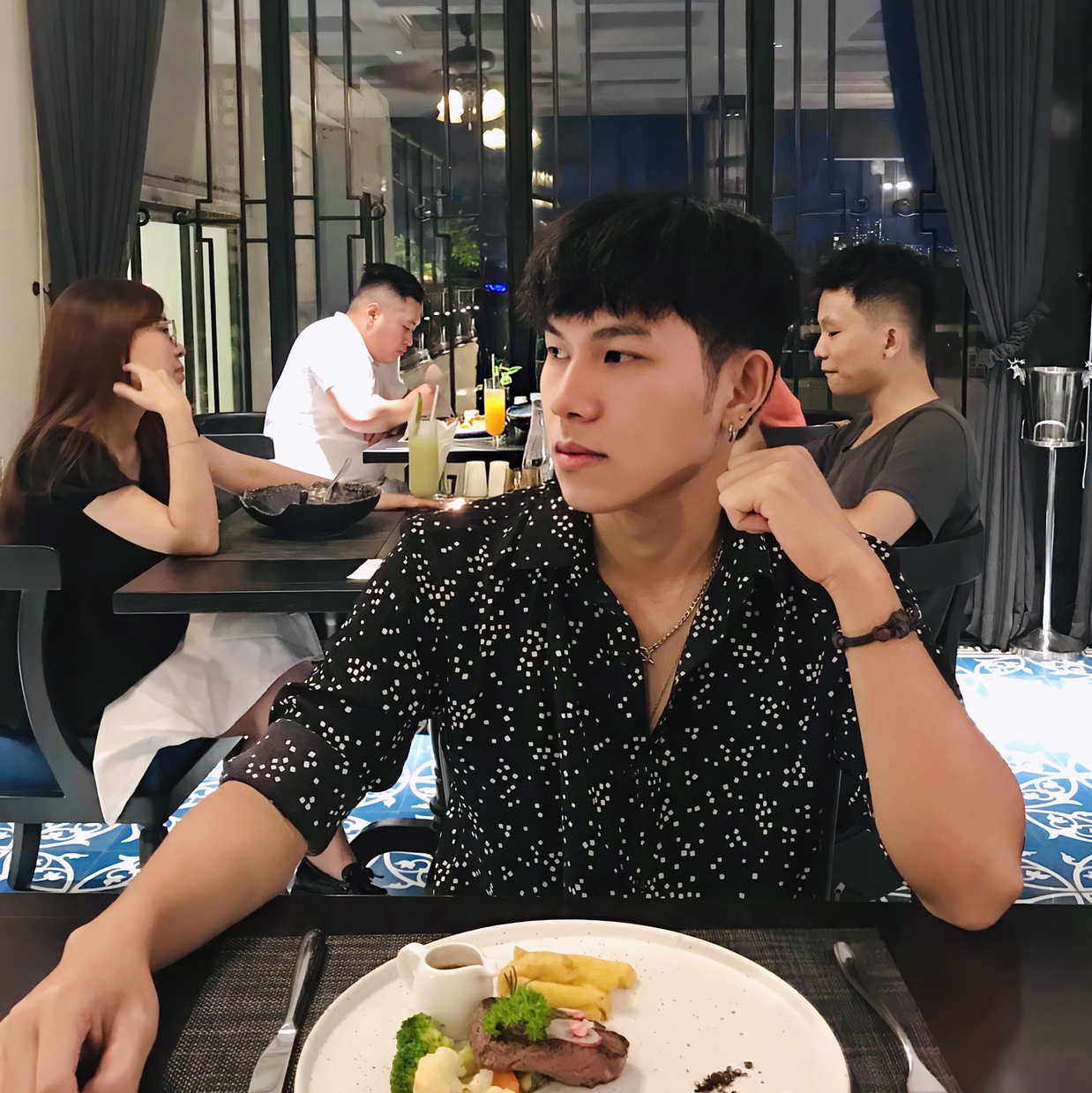 Minh Hiếu Lê