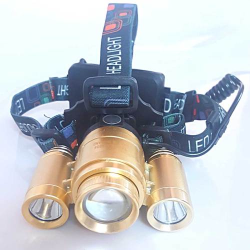 Đèn Đội Đầu 3 Bóng ☑ Đèn Đội Đầu 3 Bóng Có nhiều chế độ sáng: Sáng Mạnh - Vừa - Yếu, có zoom ☑ Khả năng chiếu xa lên tới 200M ☑ Có Thể Sử dụng làm sạc dự phòng trong trường hợp khẩn cấp ☑ Làm từ hộp kim nhôm bao đốt, bao đập, bao va chạm ☑ Thiết kế nhỏ gọn dễ cầm nắm và di chuyển ☑ Tuổi thọ 100.000 giờ tương đương dùng 27 năm (10 giờ/ngày) ☑ Bộ SP Gồm : Đèn, 2 Pin Sạc, Sạc Pin, Phiếu BH 12 tháng .------------------------------------------------------------------------------------------- Thông Số- ☑ Kích Thước : độ dài …12cm…. Độ rộng…5cm…….. ☑ Độ Sáng : 800 Lumen ☑ Thời Gian Chiếu Sáng : 3-8 Tiếng Tùy chế độ sử dụng------------------------------------------------------------------------------------------Trọn Bộ Sản Phẩm Gồm- ☑ Đèn pin - ☑ Hộp Đựng - ☑ Giấy Hướng dẩn sử dụng - ☑ Sạc - ☑ khay đựng pin - ☑ giấy bảo hành