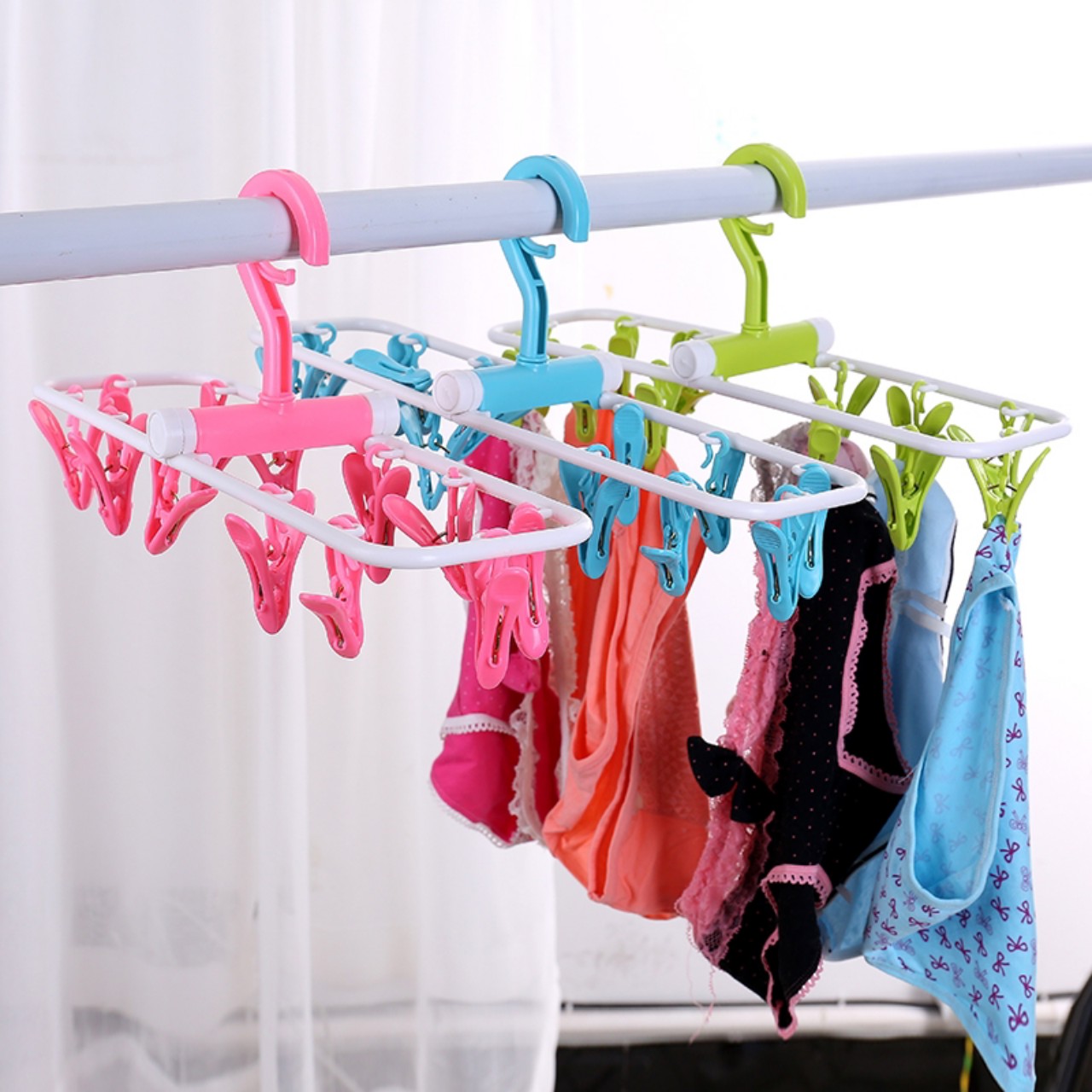 Móc Nhựa Chùm 12 Kẹp Phơi Đồ Thông Minh Xoay 360 độ, Gấp Gọn,Chống Gió, Phơi Đồ Cho Trẻ Nhỏ, Quần Áo, Vớ, Tất, Đồ Lót