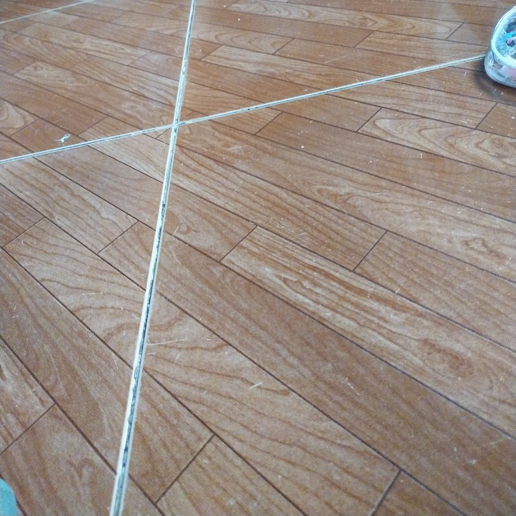 0***8